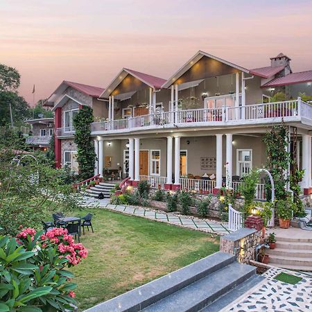 Stayvista At Silveroaks Cottage Dehradun Exterior photo