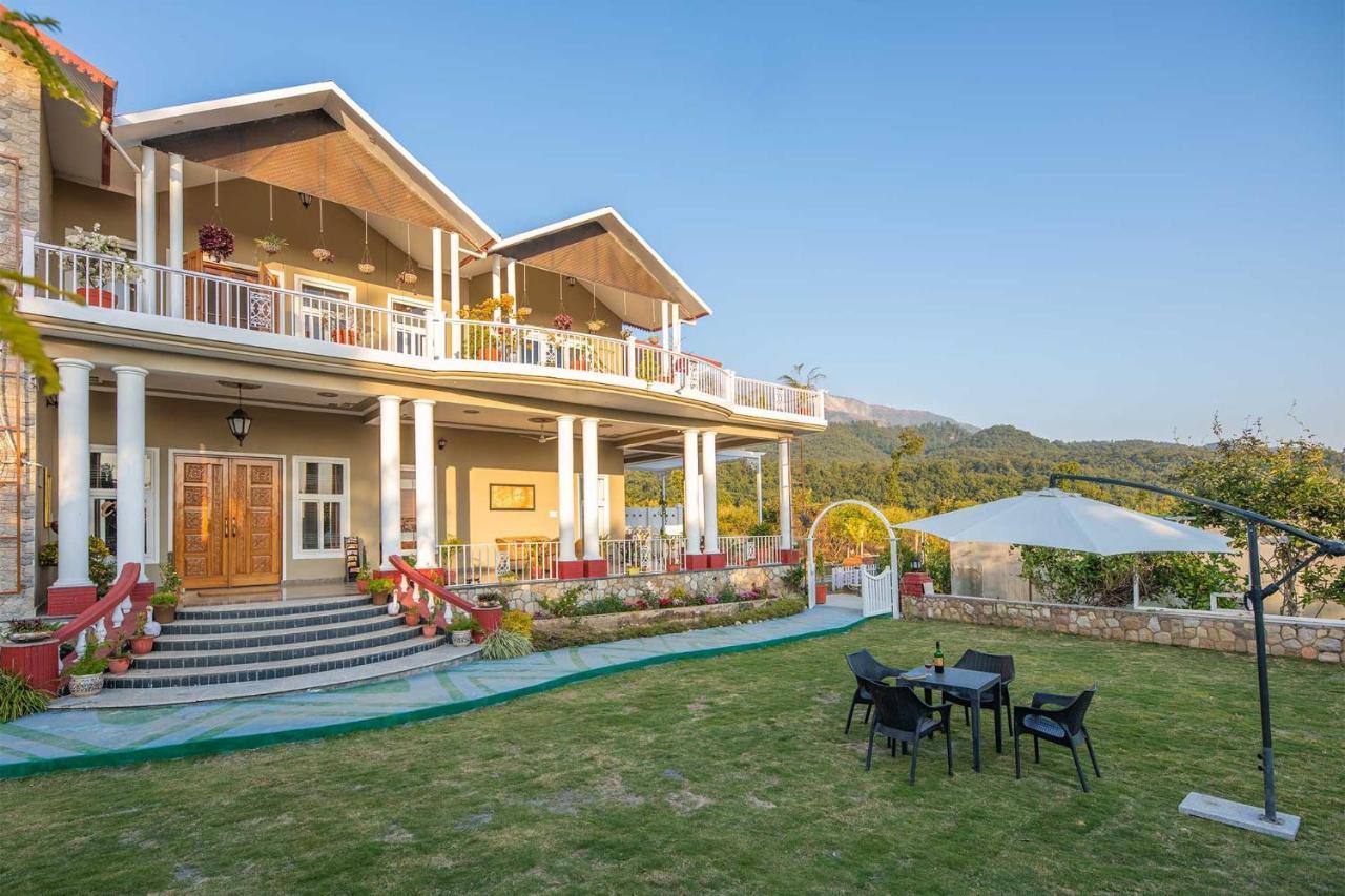 Stayvista At Silveroaks Cottage Dehradun Exterior photo