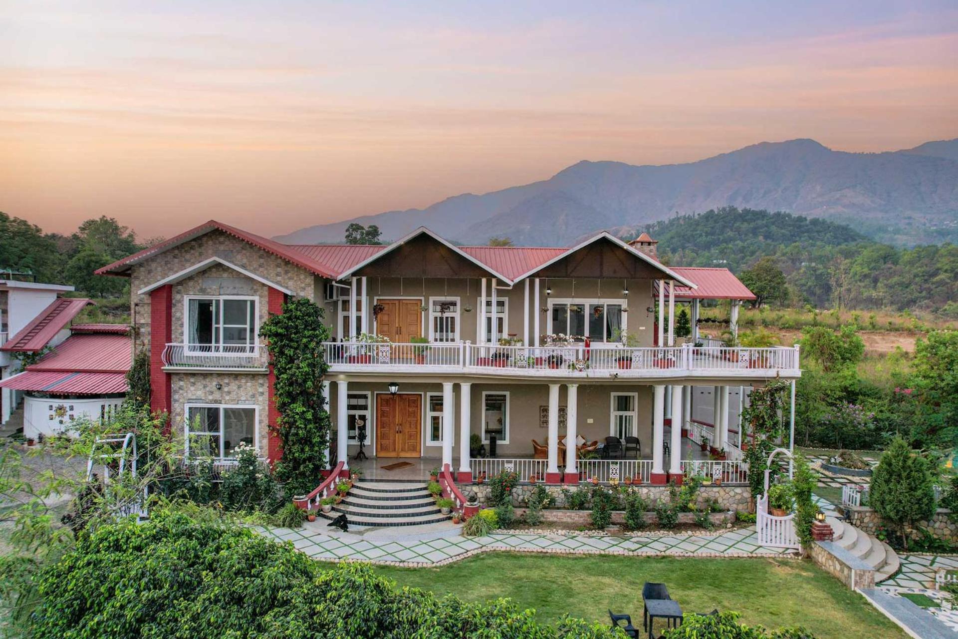 Stayvista At Silveroaks Cottage Dehradun Exterior photo